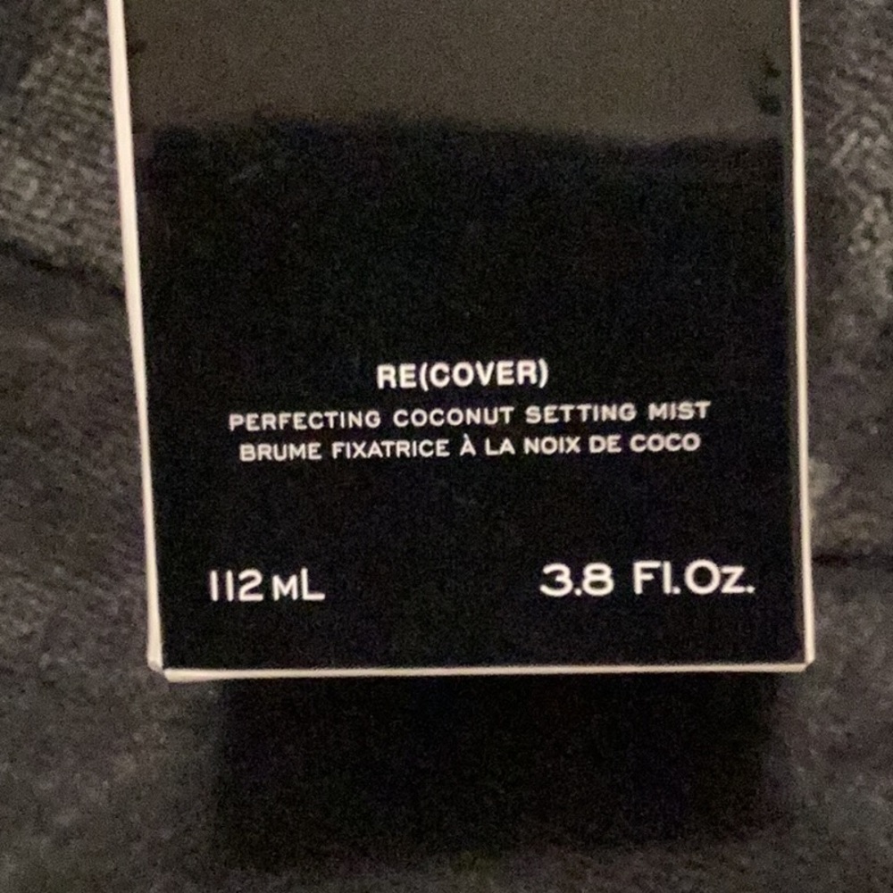 Marc Jacobs Beauty Re(cover) Perfecting Coconut Setting Mist - Picture 4 of 4